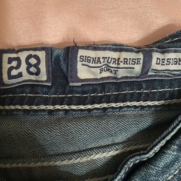 Miss Me Jeans - Picture 2 of 3
